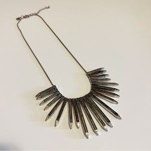 2/$10⭐️American Eagle Statement Necklace